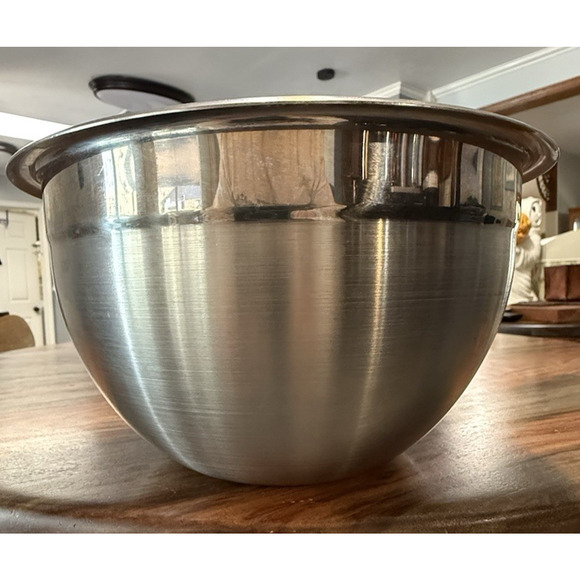 Tramontina 3 Quart 18/10 Stainless Steel Mixing Bowl Kitchen Cookware - Picture 1 of 6
